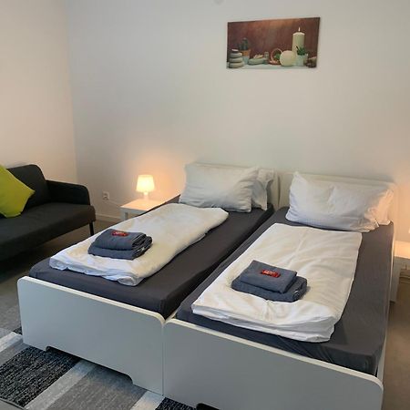 Cityapartment Platinum Mit Balkon Bzw,Terrasse Билефелд Екстериор снимка